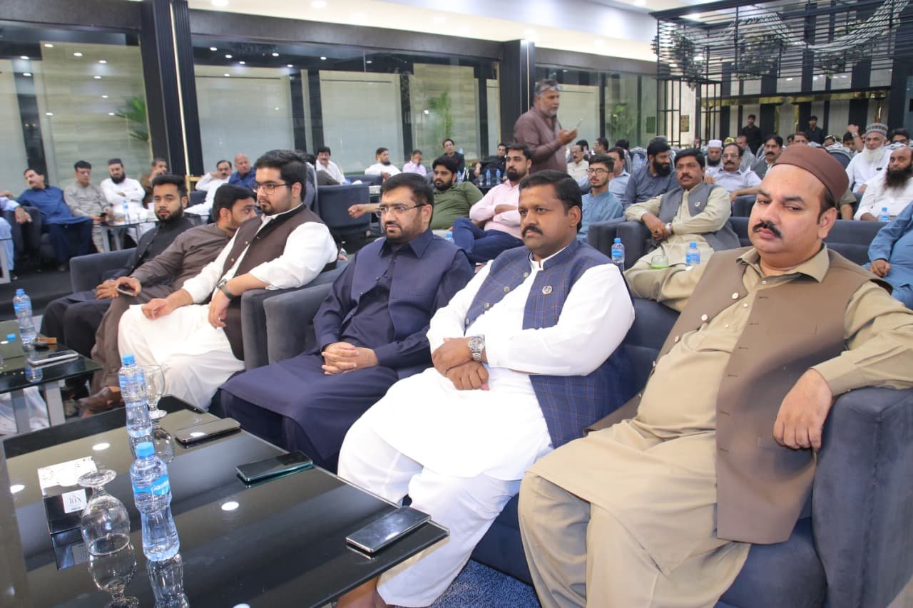 فیصل اباد ڈائیوو روڈ کاٹج مارکی میں الیکشن کے حوالے سے کارنل میٹنگ کا انعقاد کیا گیا